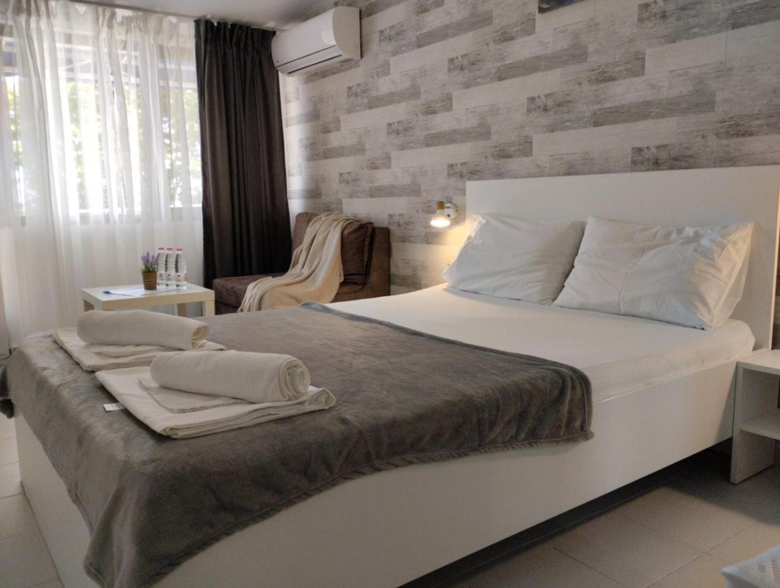 Simada Blue Hotel Golden Sands Bagian luar foto