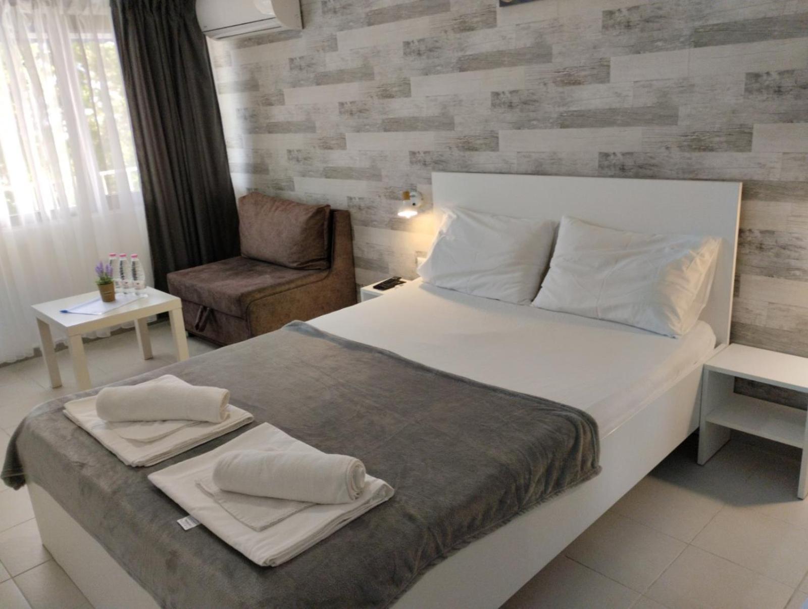 Simada Blue Hotel Golden Sands Bagian luar foto